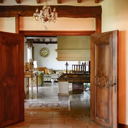 Luxueuse Avec Piscine Et Spa, Montfort L'amaury Villa *
