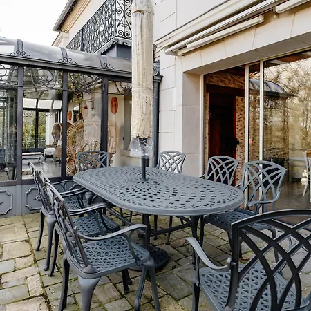 Luxueuse Avec Piscine Et Spa, Montfort L'amaury Villa *