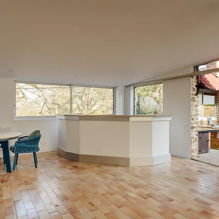 Luxueuse Avec Piscine Et Spa, Montfort L'amaury Villa La Queue-les-Yvelines