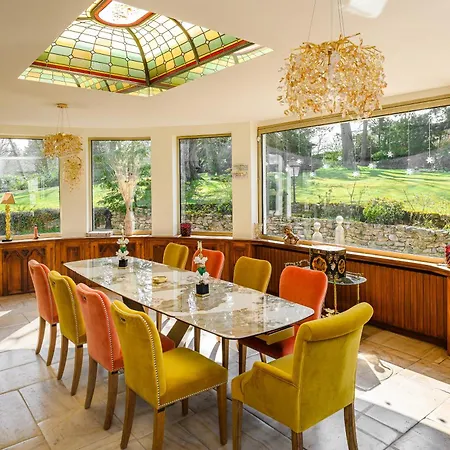 Villa Luxueuse Avec Piscine Et Spa, Montfort L'amaury *