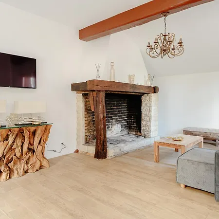 Villa Luxueuse Avec Piscine Et Spa, Montfort L'amaury La Queue-les-Yvelines