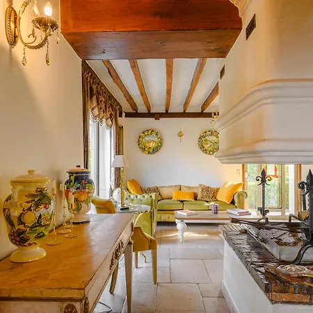 Luxueuse Avec Piscine Et Spa, Montfort L'amaury * La Queue-les-Yvelines