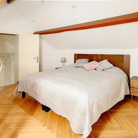 Villa Luxueuse Avec Piscine Et Spa, Montfort L'amaury La Queue-les-Yvelines