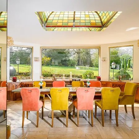 Luxueuse Avec Piscine Et Spa, Montfort L'amaury La Queue-les-Yvelines