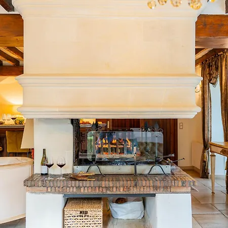 Villa Luxury French With Indoor Pool & Tennis Near Paris