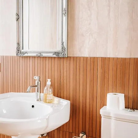 Luxury French With Indoor Pool & Tennis Near Paris *