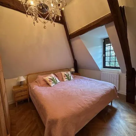 Luxury French With Indoor Pool & Tennis Near Paris